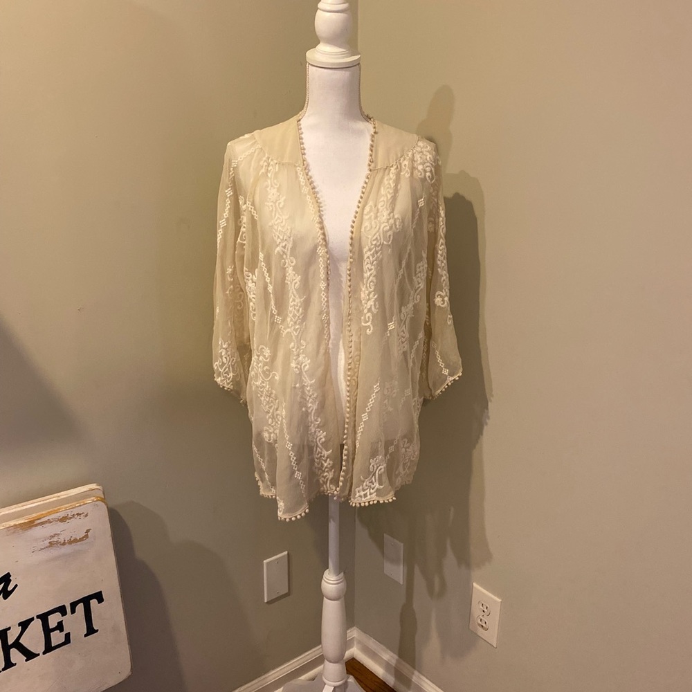 Kimchi Blue Sz Large Lace Cardigan